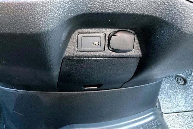 Used 2025 Mercedes-Benz Sprinter 2500 image 15