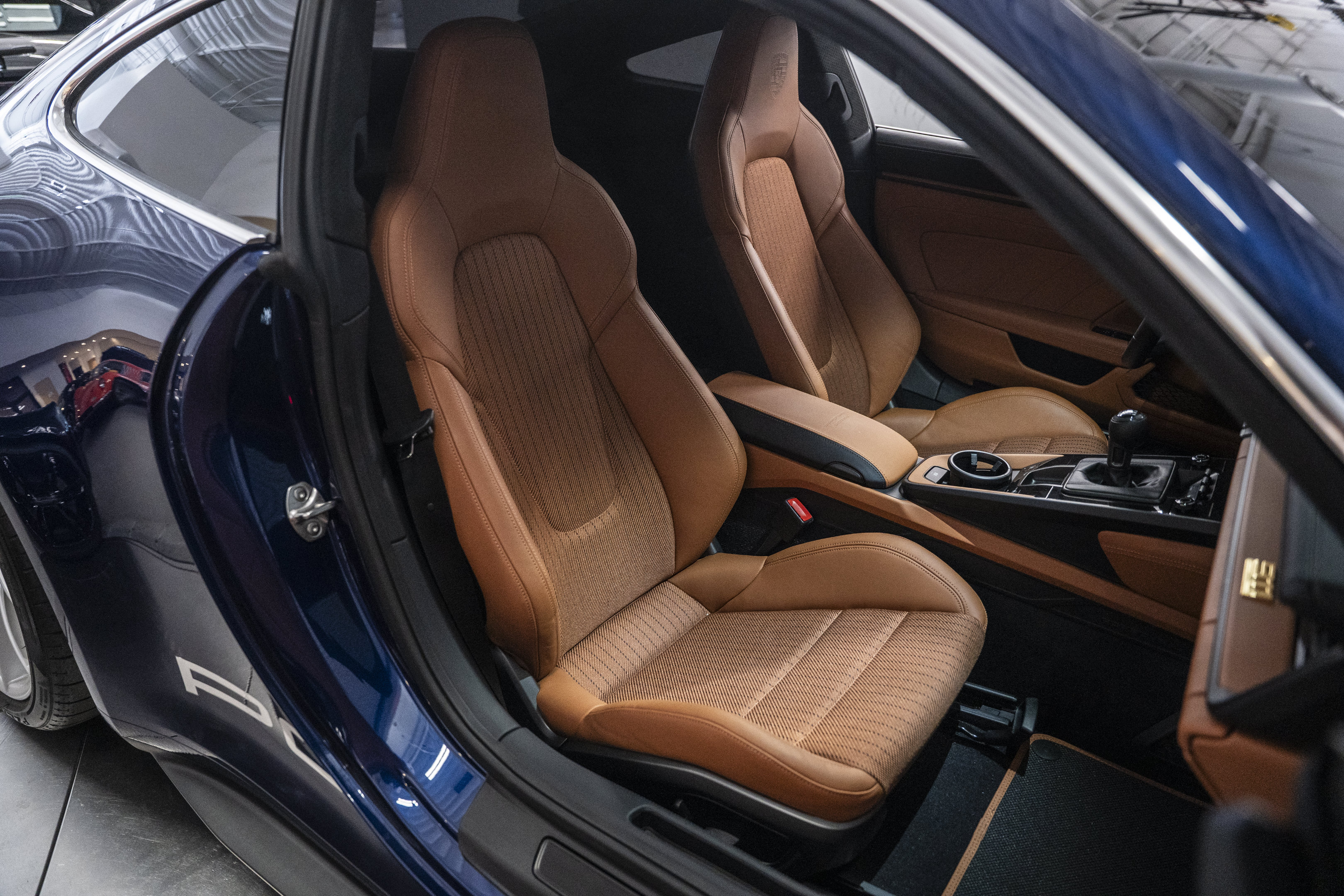 Used 2024 Porsche 911 GT3 RS RWD image 42