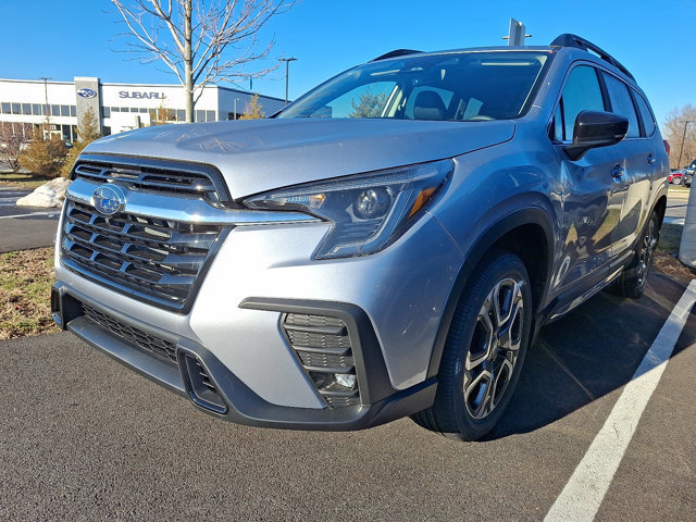 New 2026 Subaru Ascent Limited image 2