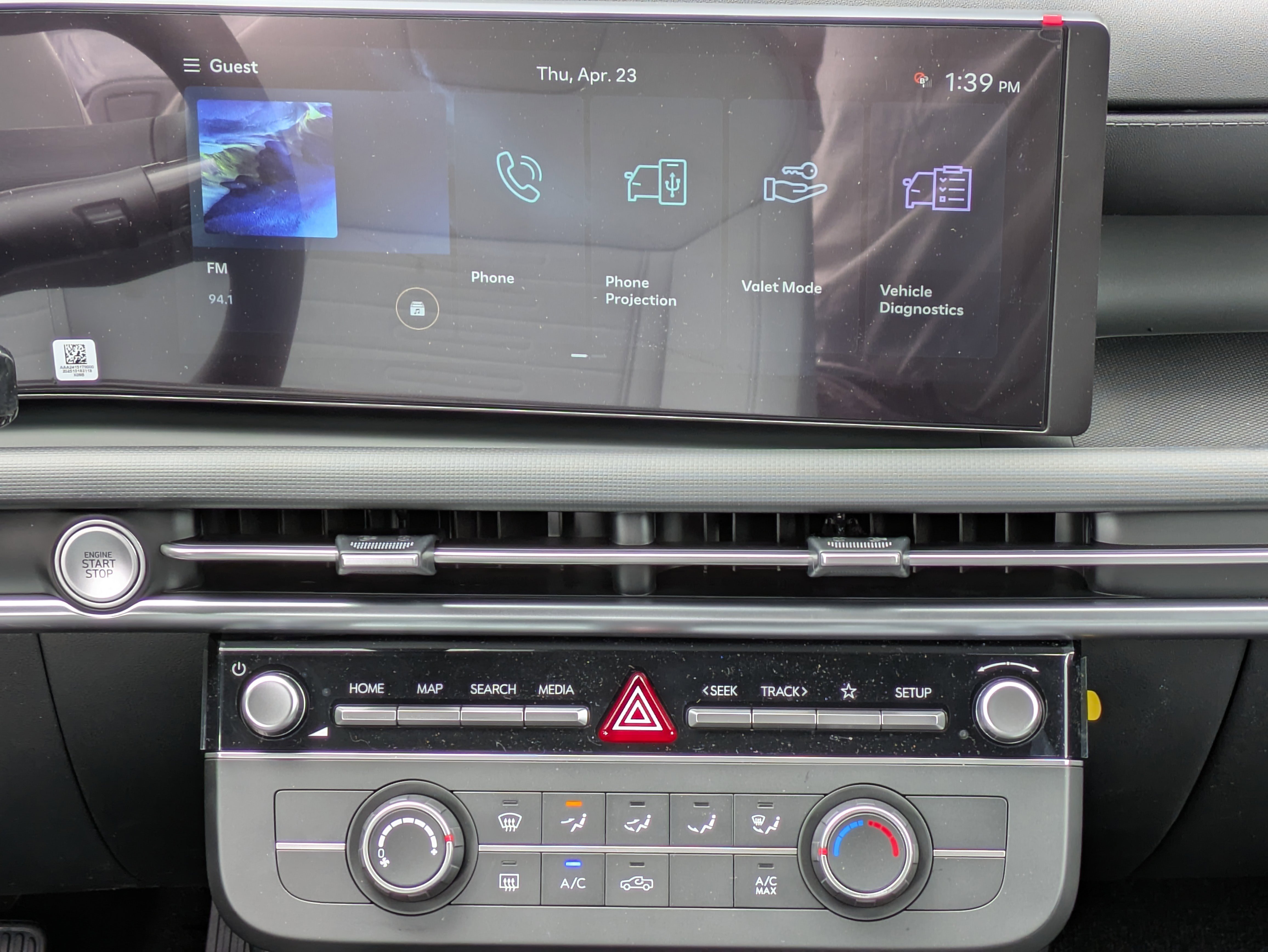 New 2026 Hyundai Santa Cruz SE FWD image 17