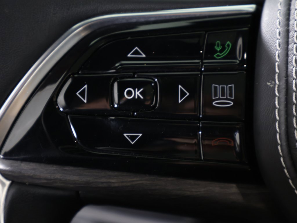 Used 2022 Jeep Grand Cherokee Overland w/ Luxury Tech Group IV image 52