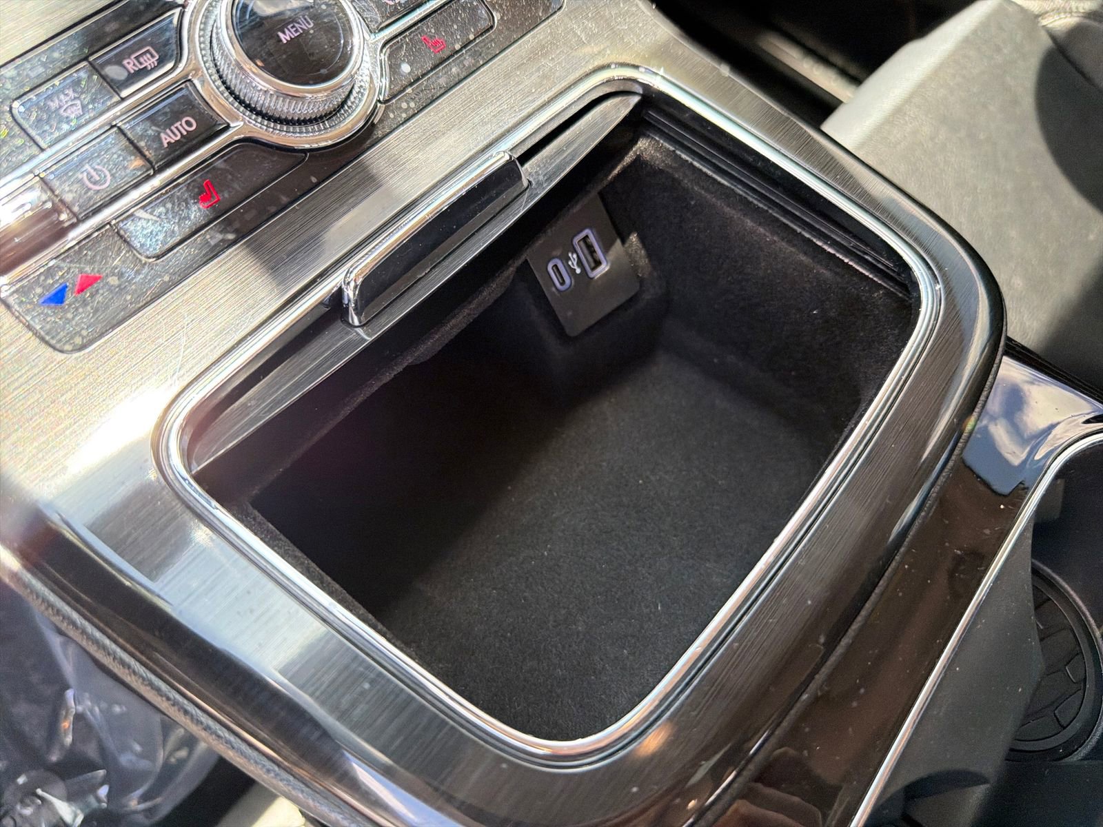 Used 2022 Lincoln Nautilus FWD image 28