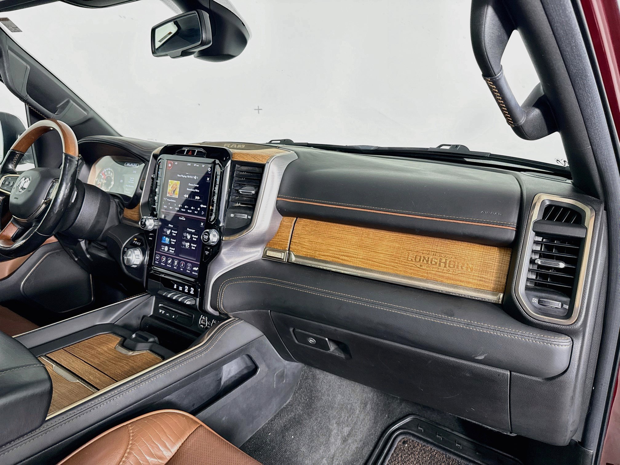 Used 2019 RAM 1500 Limited AWD/4WD image 28