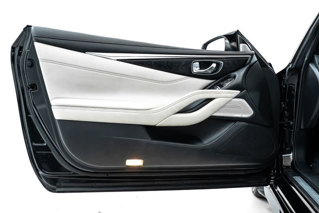 Used 2019 INFINITI Q60 3.0t Luxe RWD image 13