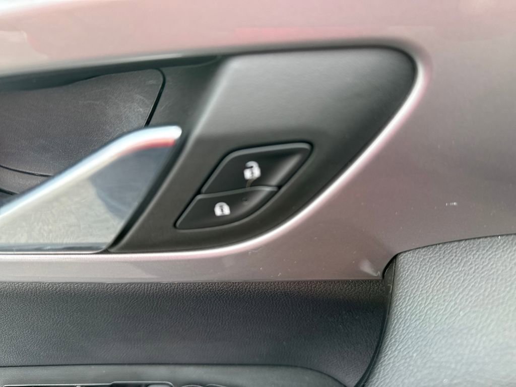 Used 2023 Chevrolet Blazer LT w/ Midnight/Sport Edition image 14