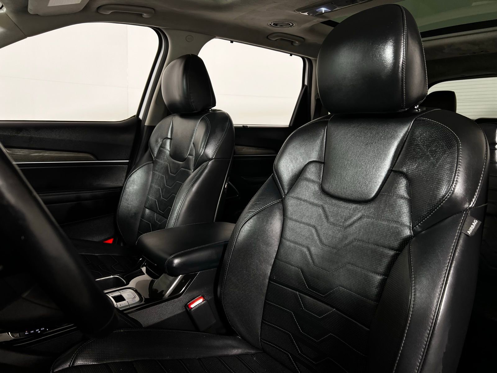 Used 2020 Kia Telluride SX w/ SX Prestige Package image 13