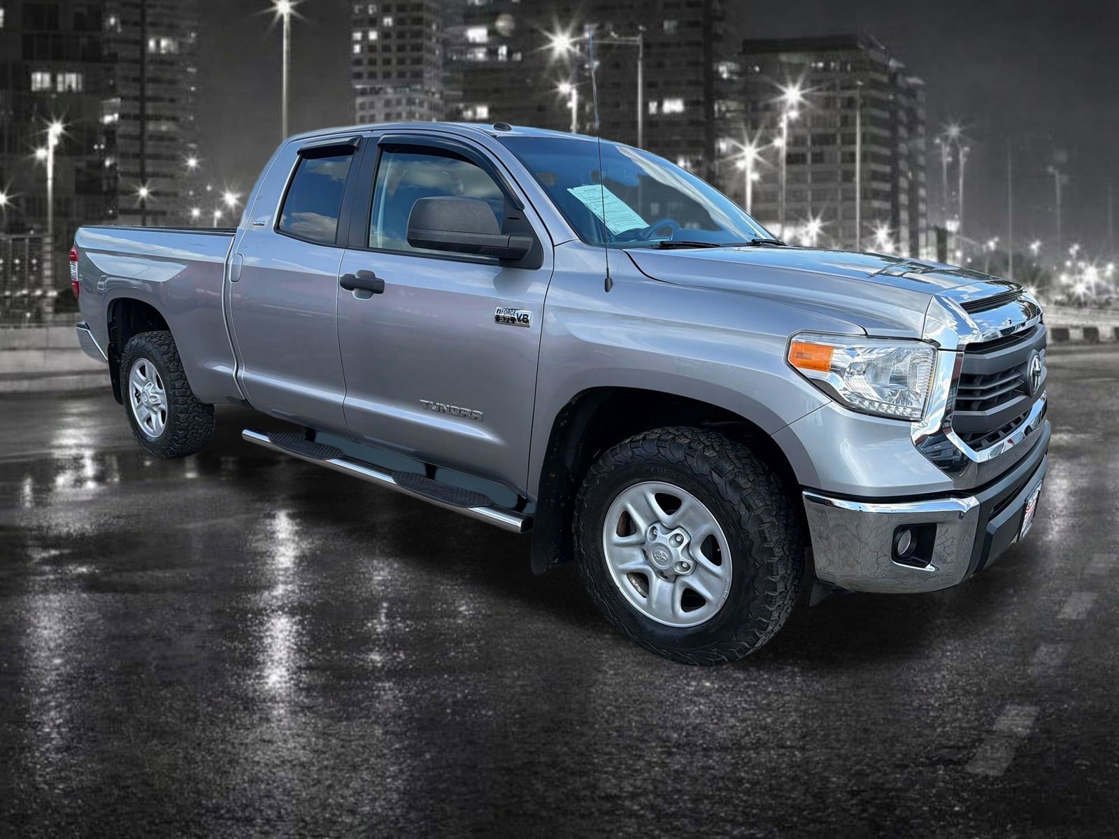 Used 2015 Toyota Tundra SR5 AWD/4WD image 8