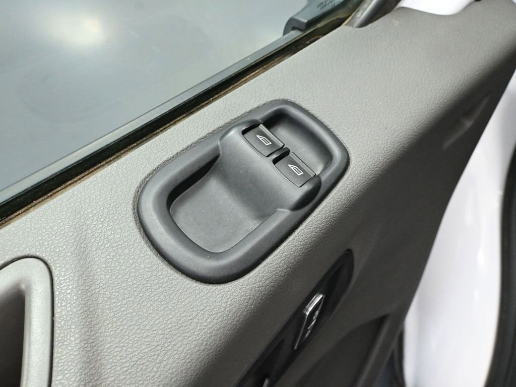 Used 2023 Ford Transit 350 XL image 20