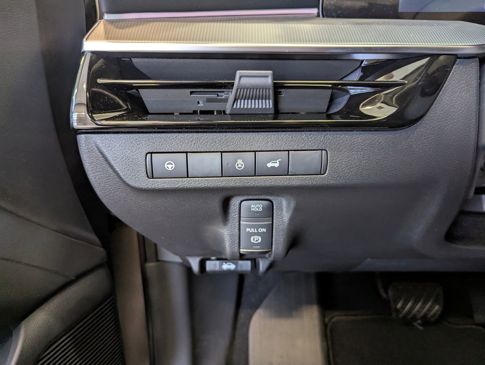 New 2025 Nissan Murano SL w/ Cargo Package image 18