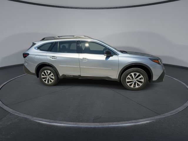 Used 2022 Subaru Outback 2.5i image 9