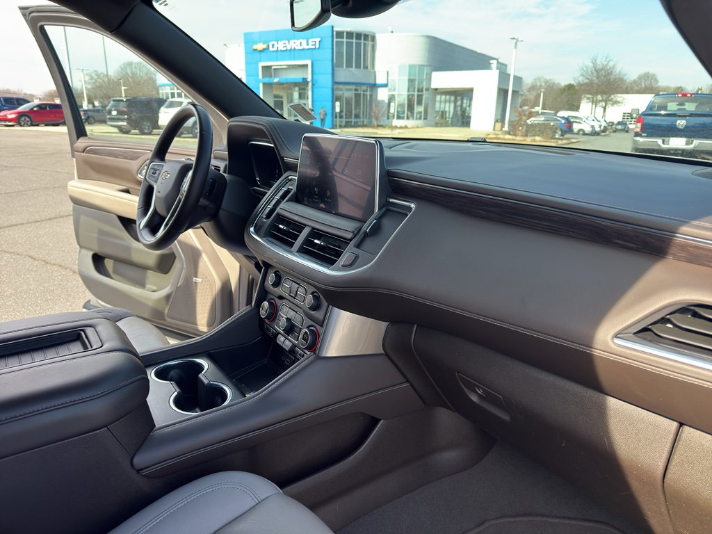 Used 2024 Chevrolet Tahoe LT image 32
