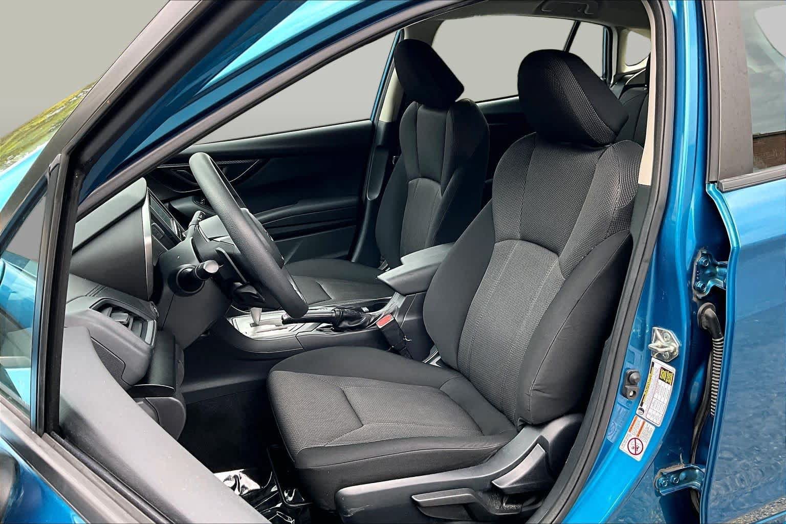 Used 2018 Subaru Impreza 2.0i Premium w/ Eyesight & BSD & Rcta AWD/4WD image 8