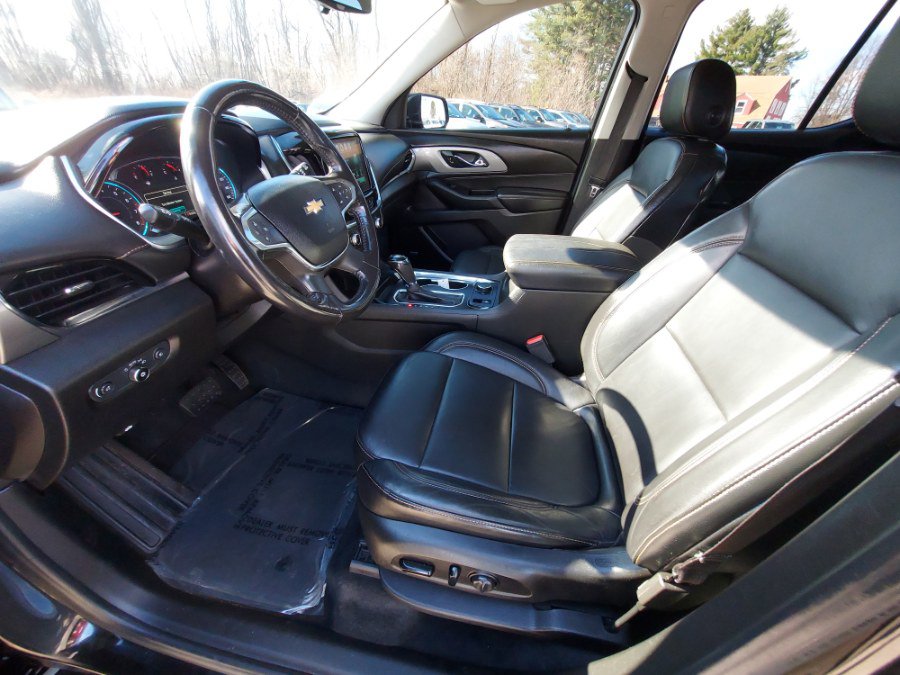 Used 2018 Chevrolet Traverse LT image 7