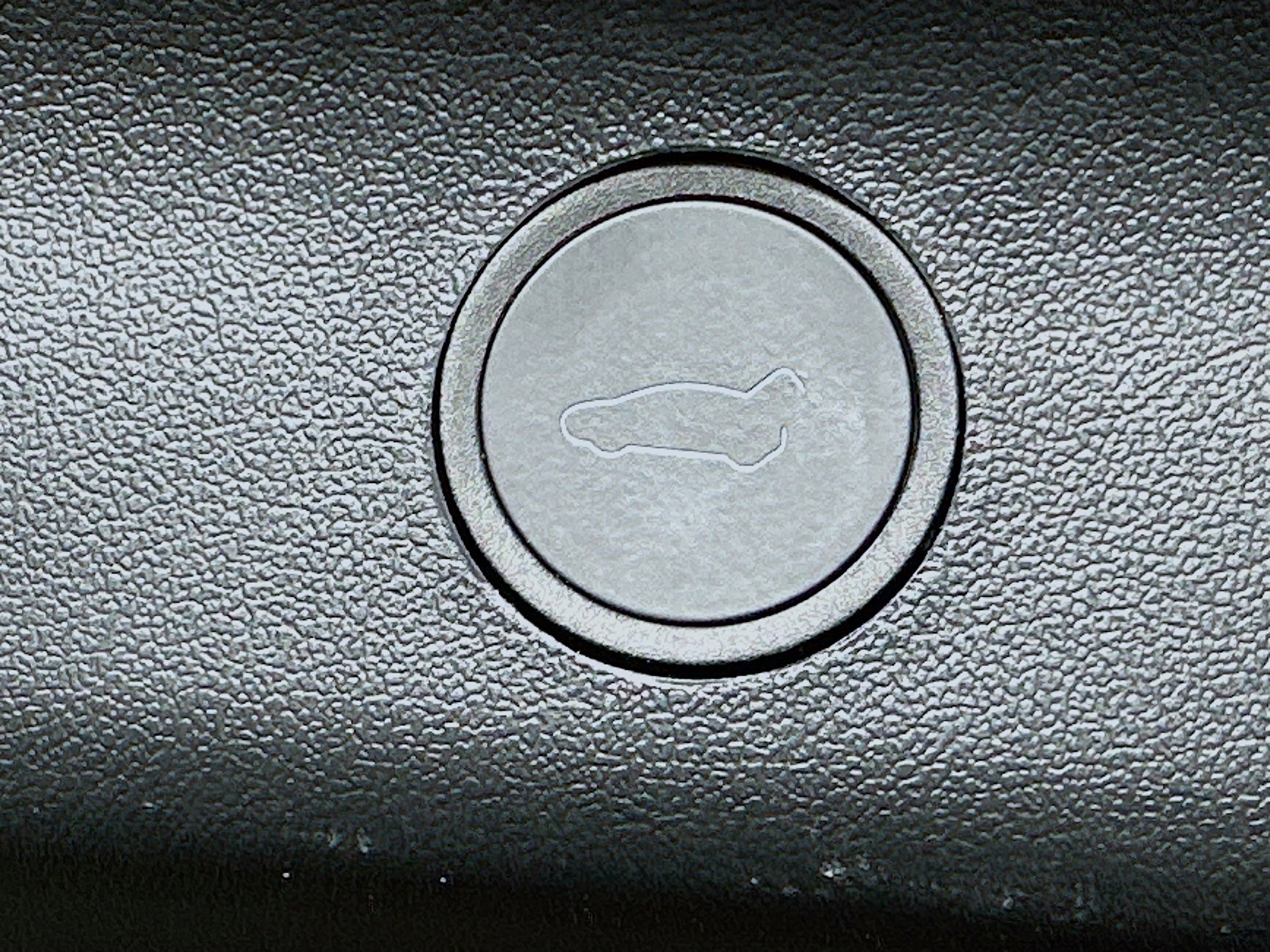 Used 2024 Tesla Model Y Long Range image 28