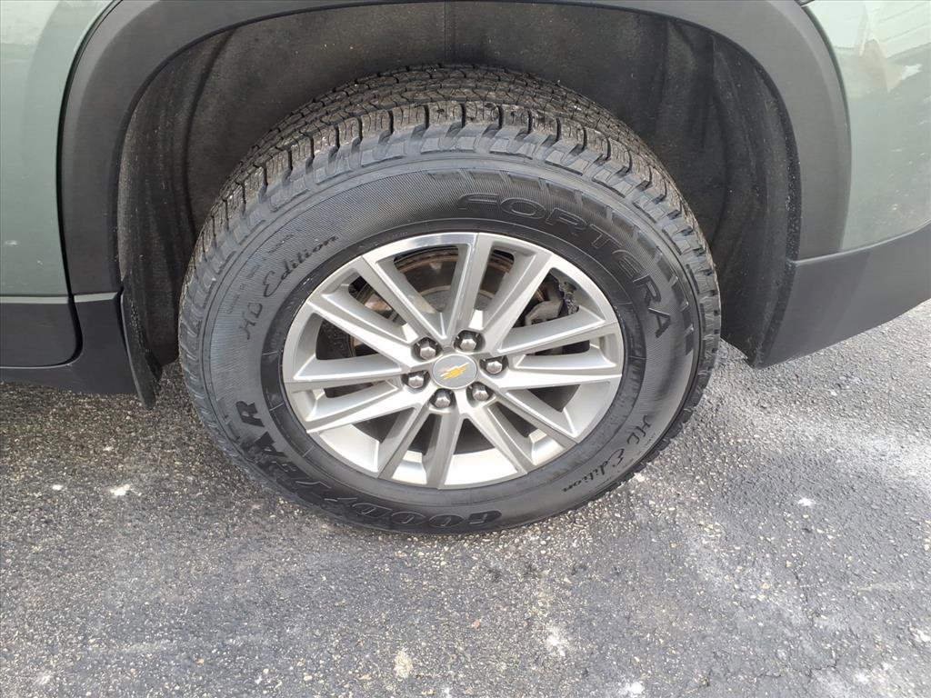 Certified 2023 Chevrolet Traverse LT image 17