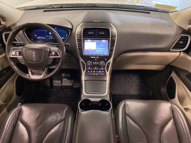 Used 2019 Lincoln Nautilus Reserve w/ Driver Assistance Package AWD/4WD image 11