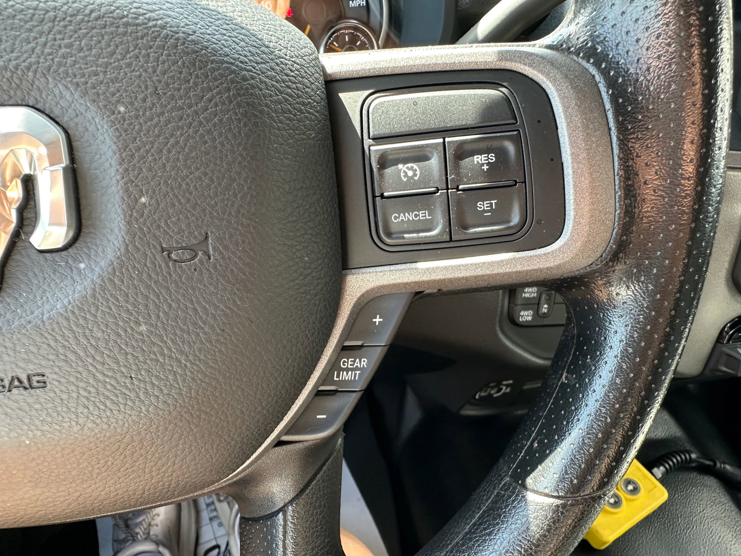 Used 2022 RAM 4500 Tradesman w/ Chrome Appearance Group image 21