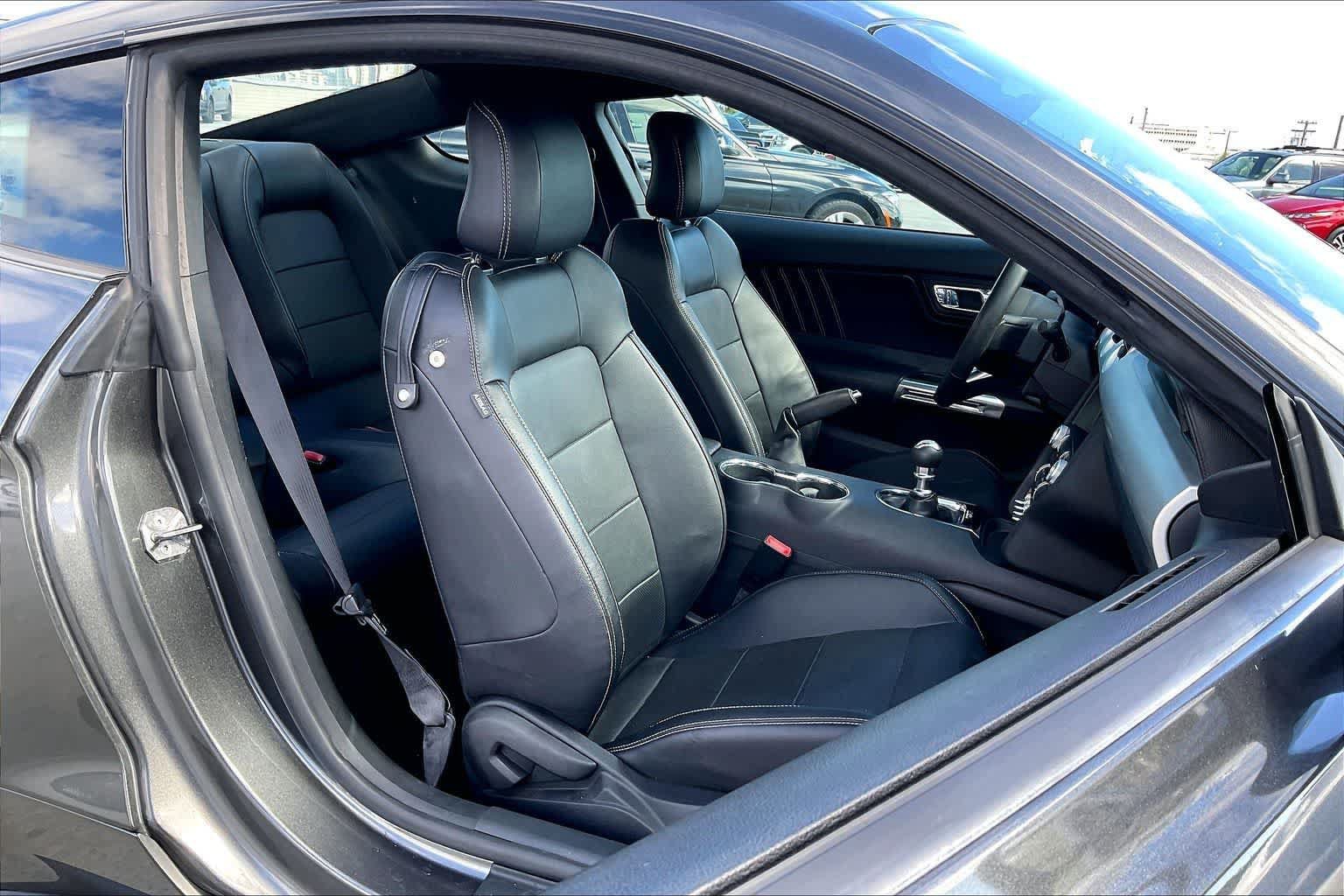 Used 2015 Ford Mustang GT Premium w/ Equipment Group 401A RWD image 12