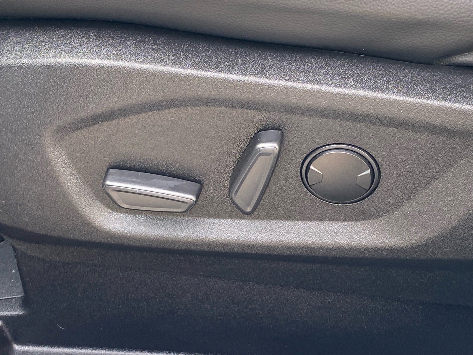 Certified 2023 Ford Edge SEL AWD/4WD image 13