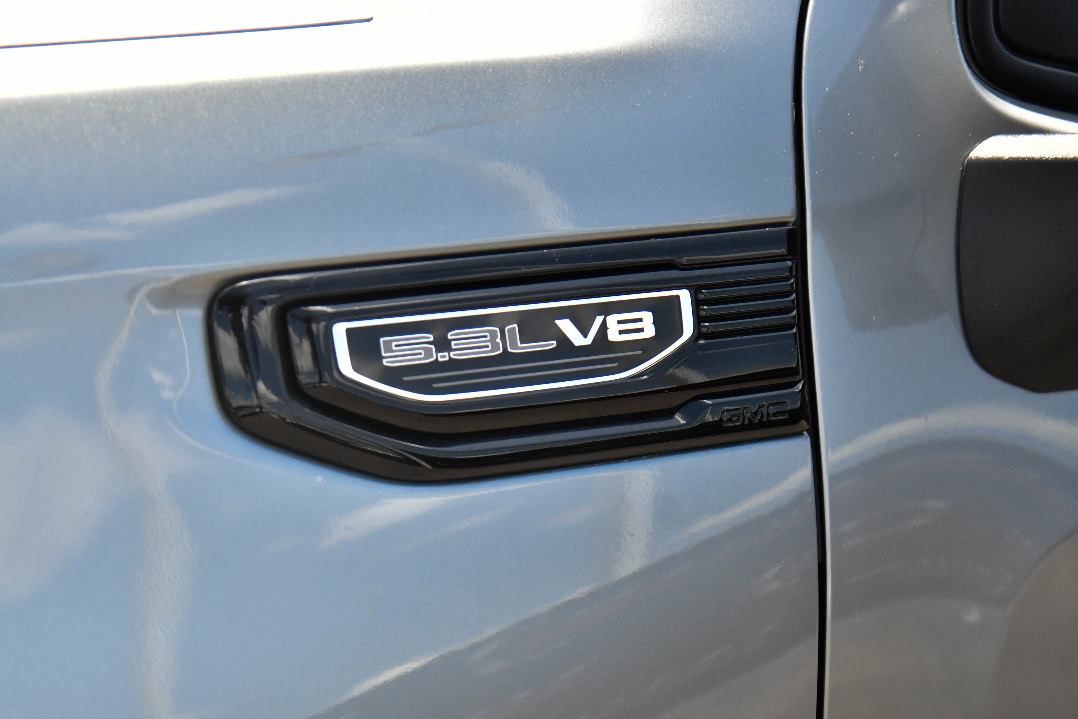 Used 2025 GMC Sierra 1500 Elevation w/ X31 Off-Road Package AWD/4WD image 13