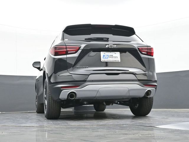 New 2025 Chevrolet Blazer LT w/ Midnight/Sport Edition FWD image 45