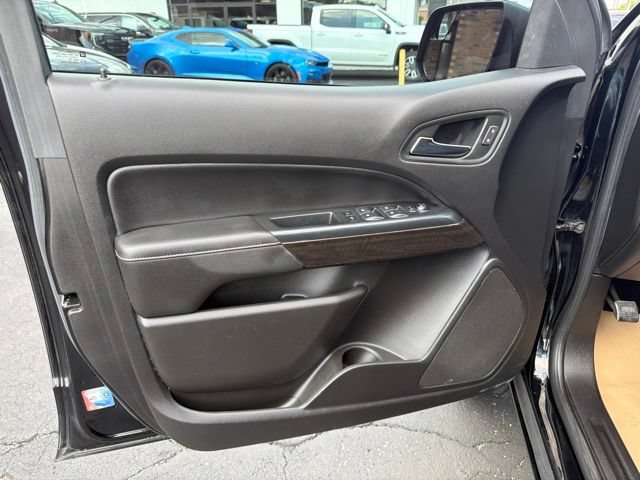 Certified 2018 GMC Canyon SLE w/ Nightfall Edition RWD image 11