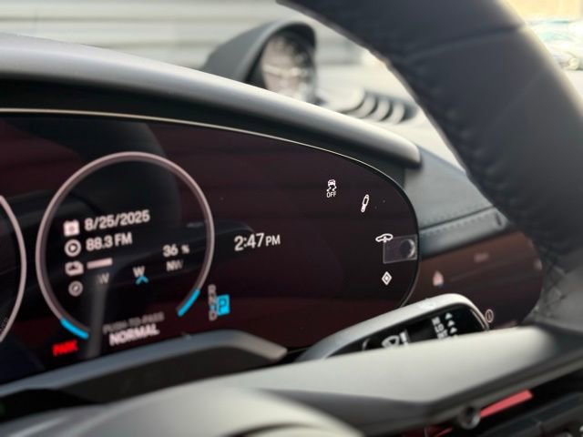 New 2026 Porsche Taycan 4S AWD/4WD image 20