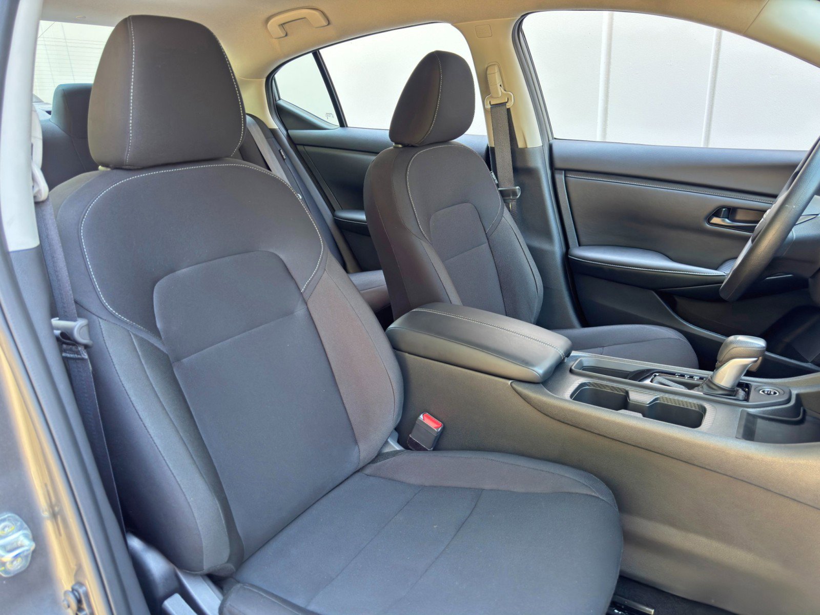 Used 2025 Nissan Sentra S FWD image 29