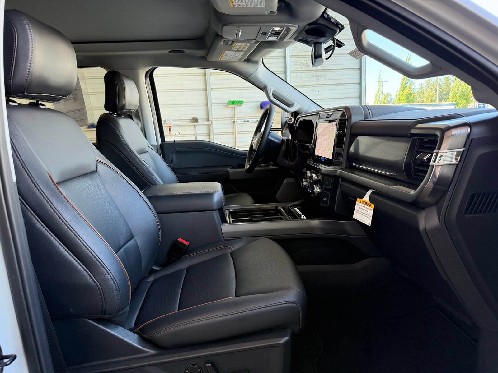 Used 2026 Ford F350 Lariat w/ Black Appearance Package AWD/4WD image 10