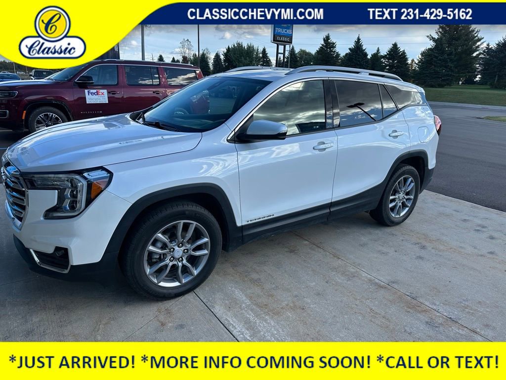 Used 2022 GMC Terrain SLT