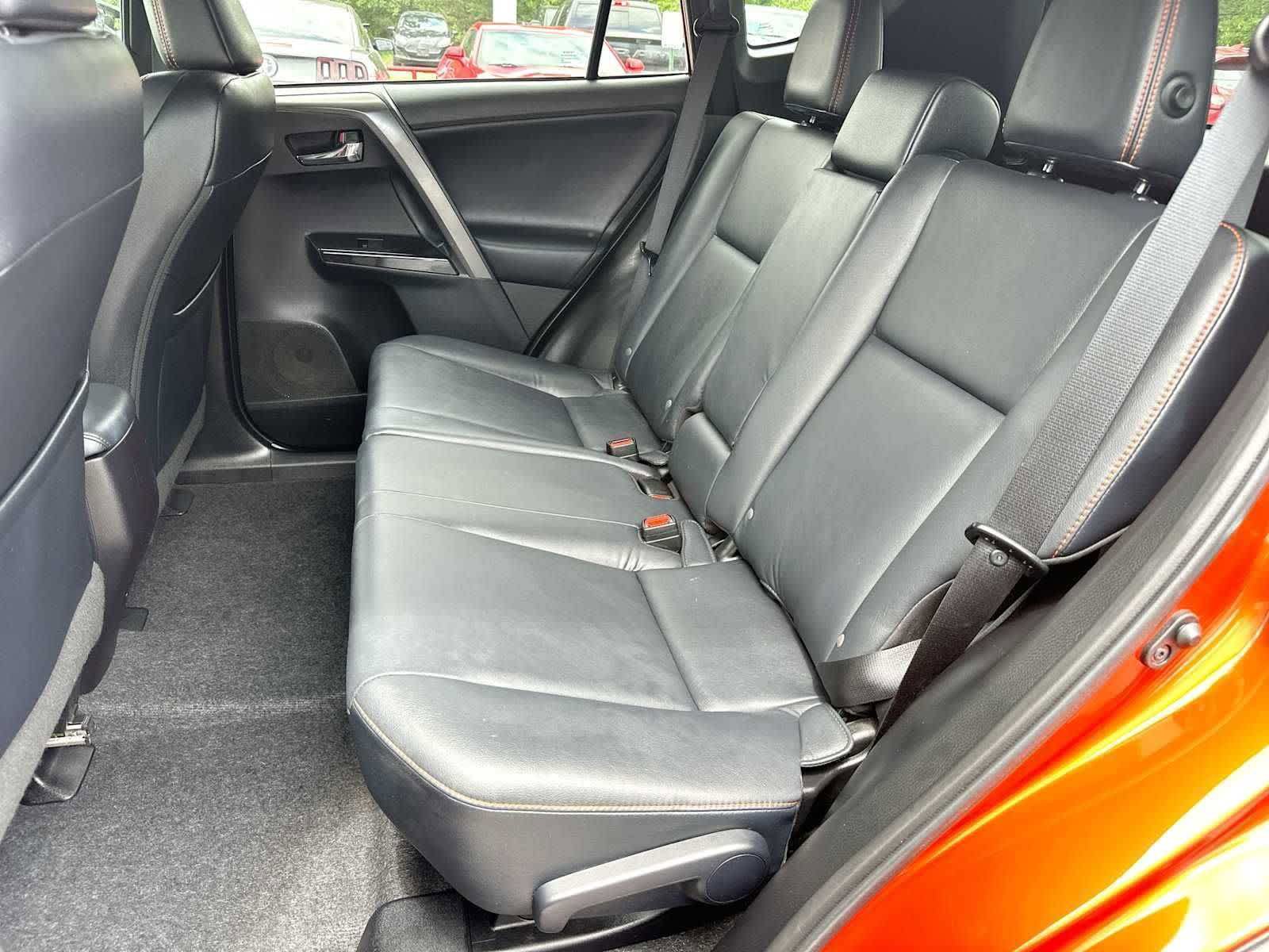 Used 2016 Toyota RAV4 SE AWD/4WD image 23