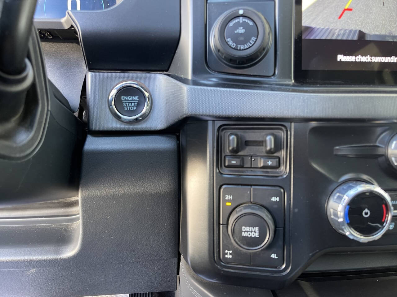 Used 2026 Ford F350 Platinum AWD/4WD image 26
