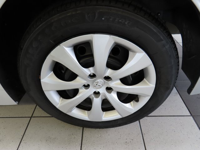 Used 2024 Toyota Corolla LE image 14