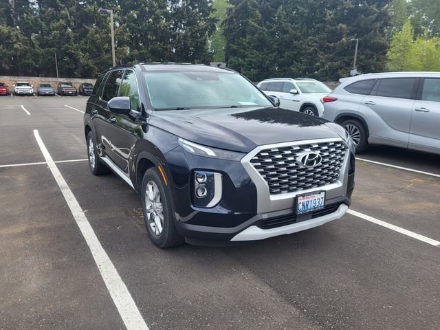 Used 2021 Hyundai Palisade SE w/ Winter Package AWD/4WD image 2