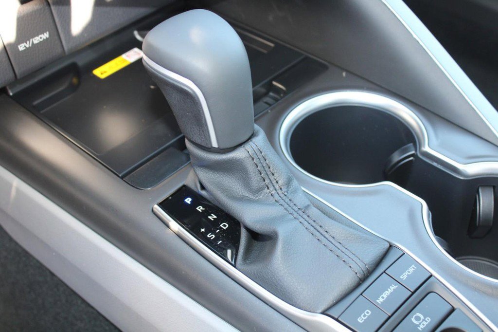 New 2024 Toyota Camry XLE image 18