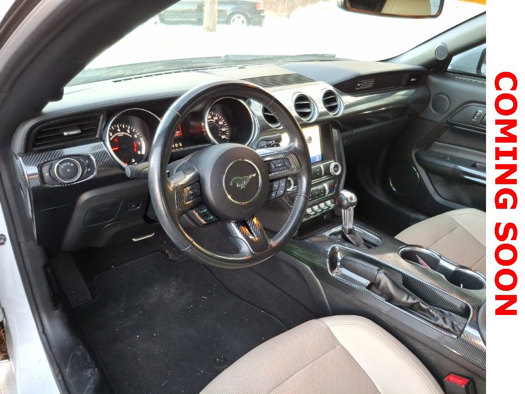 Used 2020 Ford Mustang Premium image 8