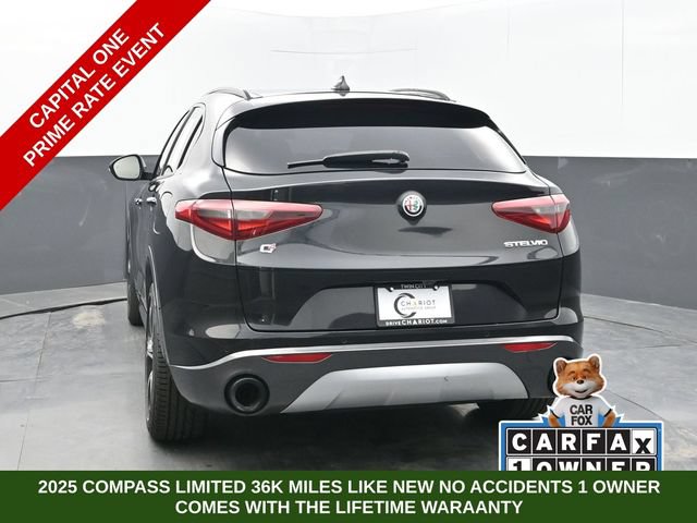 Used 2022 Alfa Romeo Stelvio Ti w/ Active Assist Plus Package AWD/4WD image 5