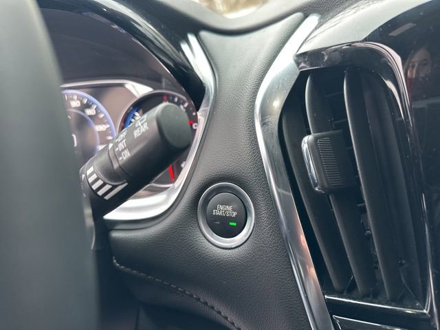 Used 2023 Chevrolet Traverse Premier w/ Redline Edition image 19