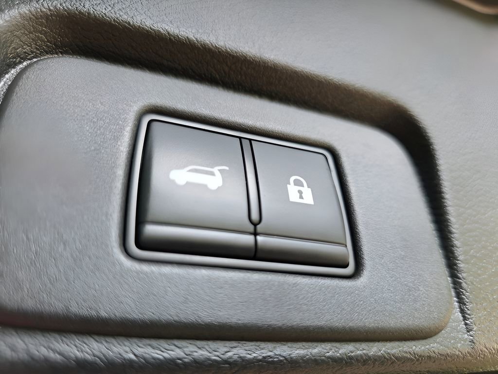 Used 2023 Nissan Rogue SL w/ SL Premium Package AWD/4WD image 7