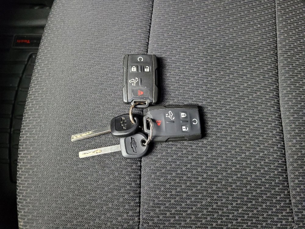 Used 2019 Chevrolet Silverado 1500 Custom Trail Boss w/ Custom Convenience Package AWD/4WD image 32