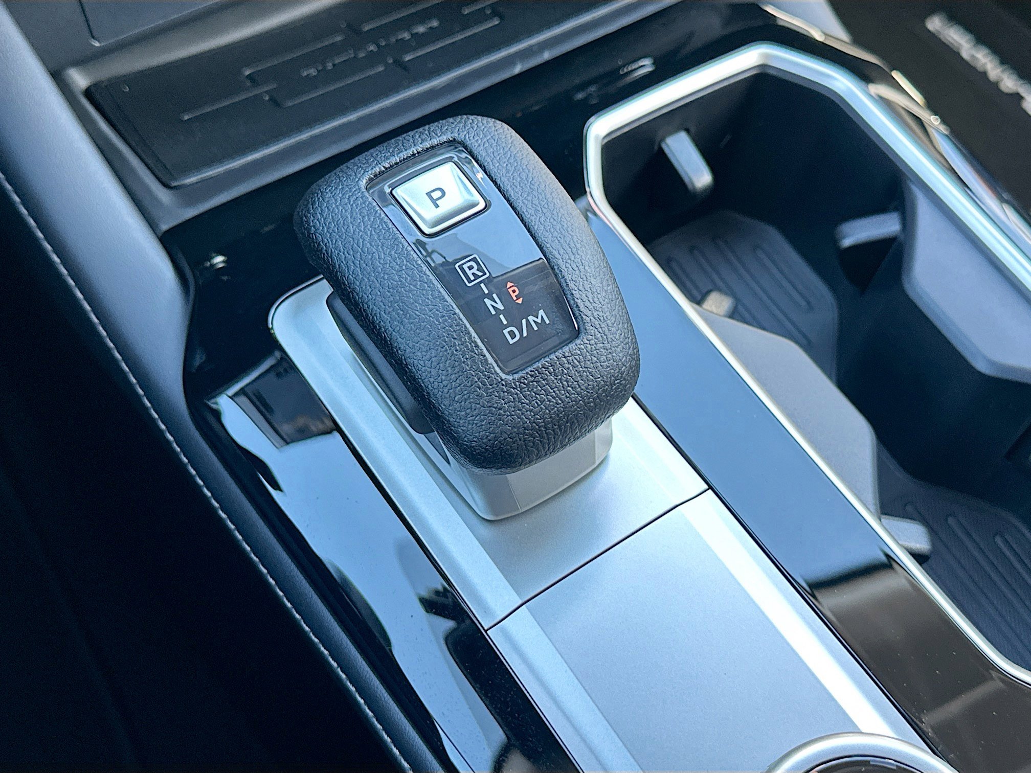 New 2026 Mitsubishi Outlander ES image 12