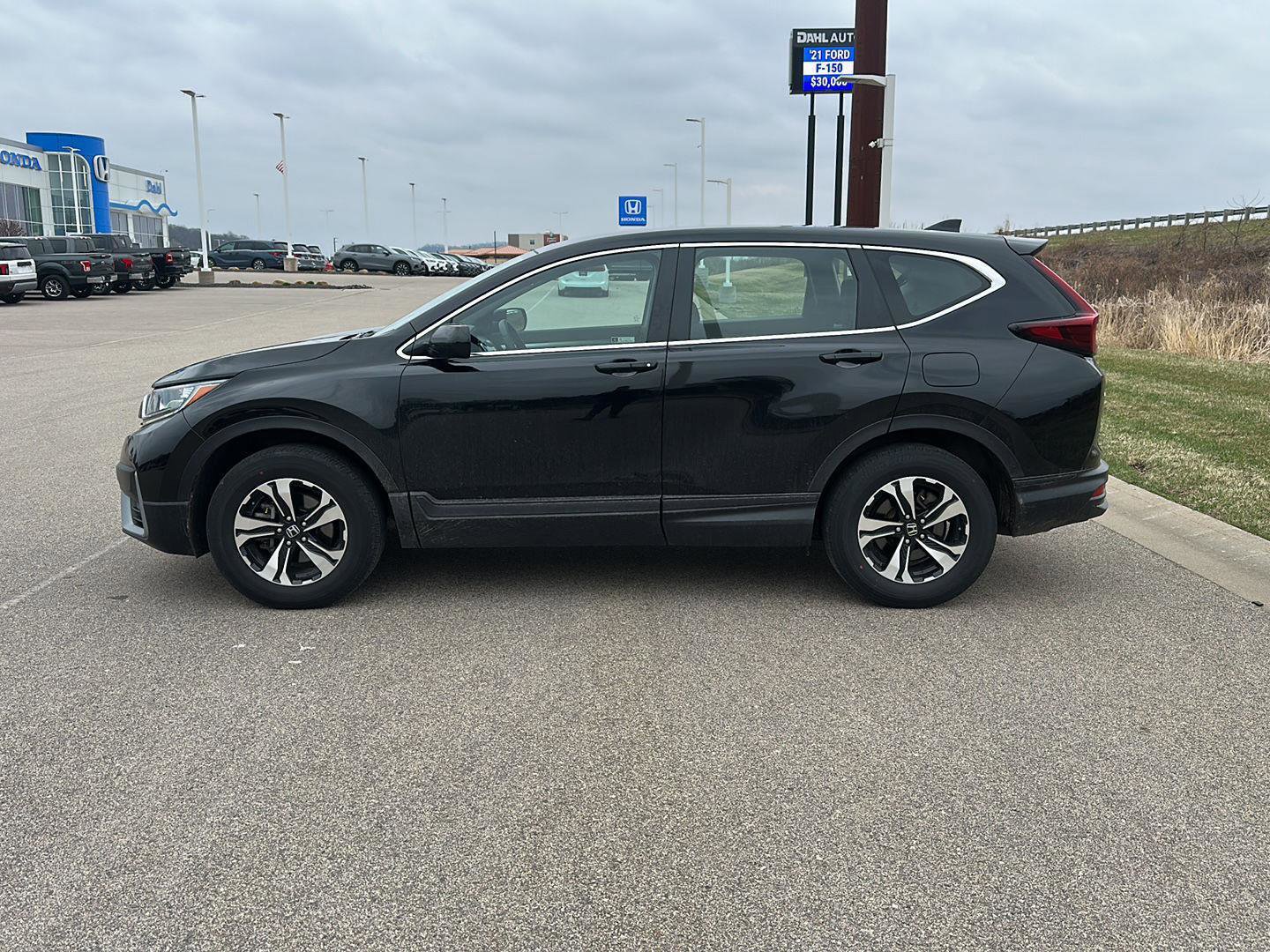 Used 2022 Honda CR-V Special Edition image 6