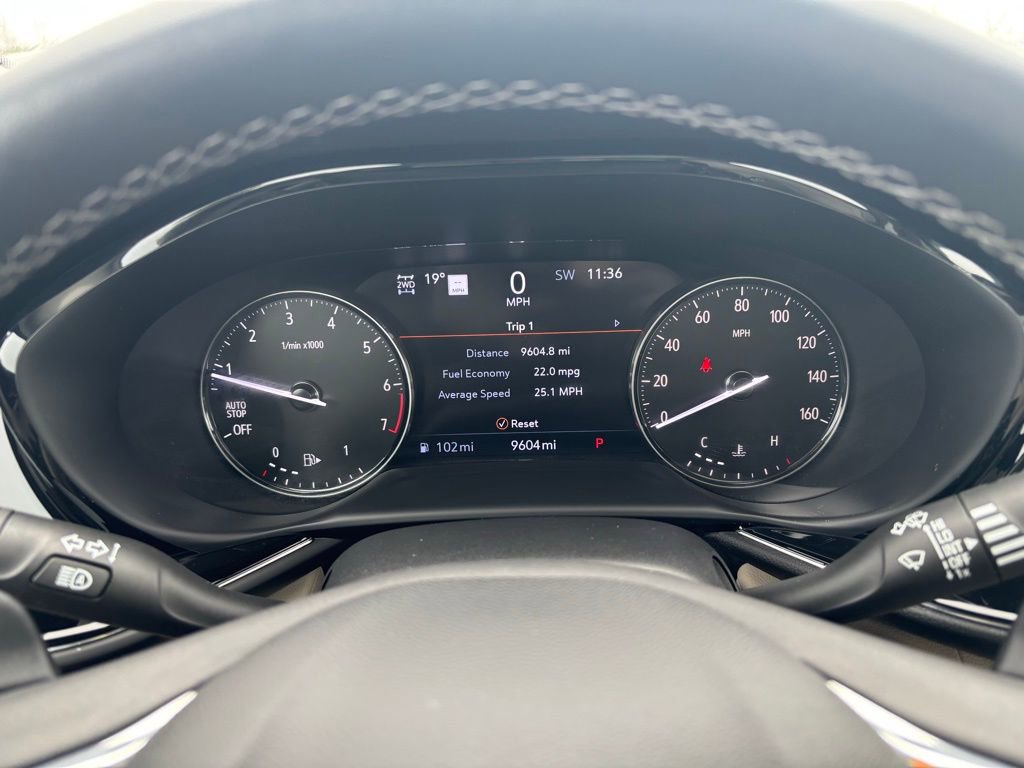 Used 2023 Buick Envision Avenir image 38