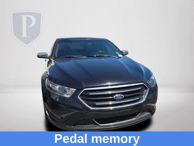 Used 2016 Ford Taurus Limited FWD image 12