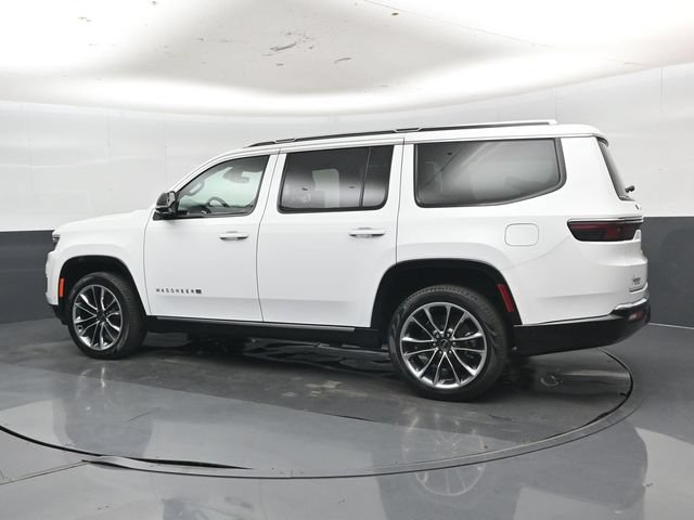 Used 2025 Jeep Wagoneer Series III w/ Premium Group I AWD/4WD image 38