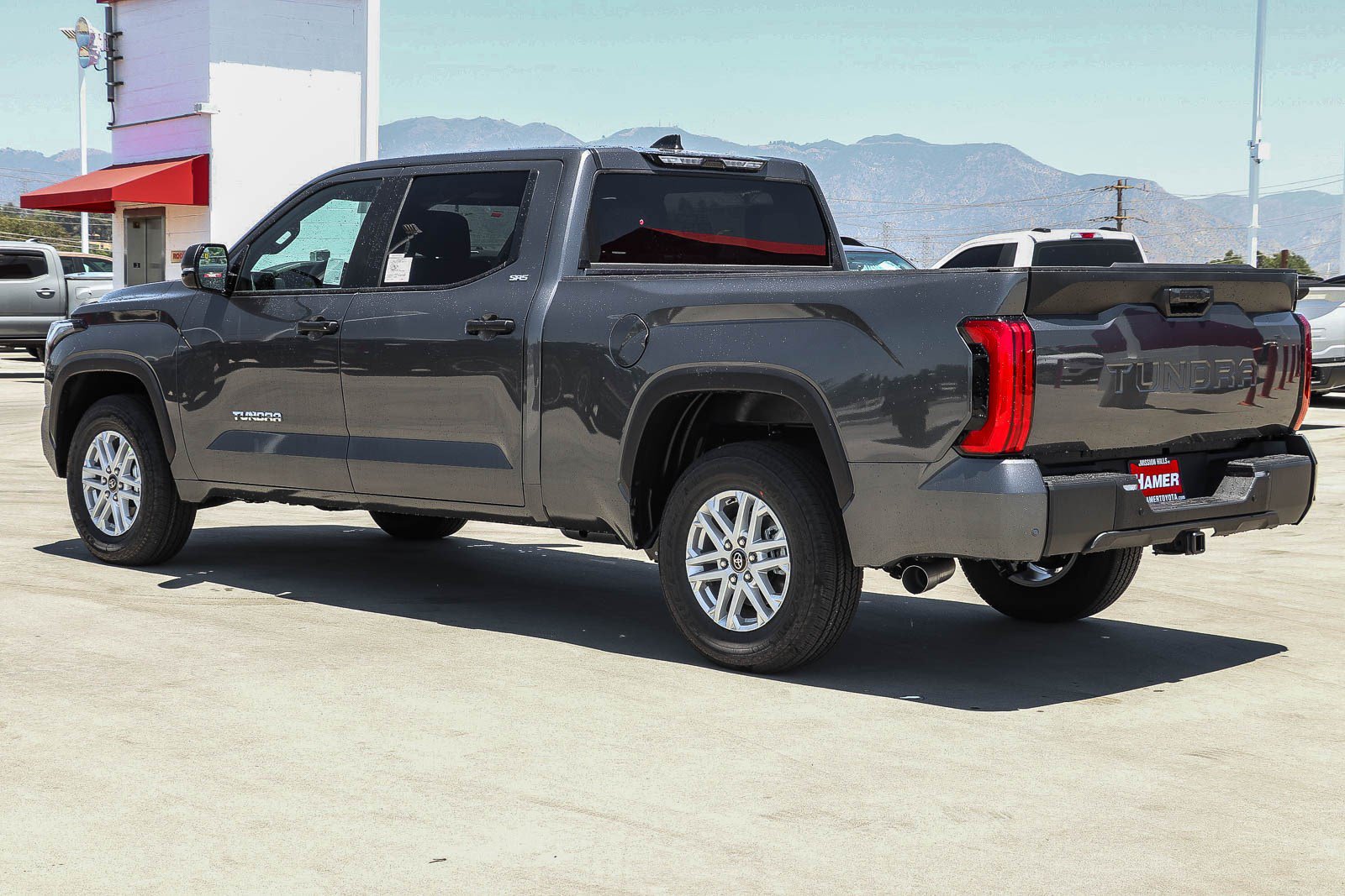 New 2026 Toyota Tundra SR5 w/ SR5 Convenience Package RWD image 5