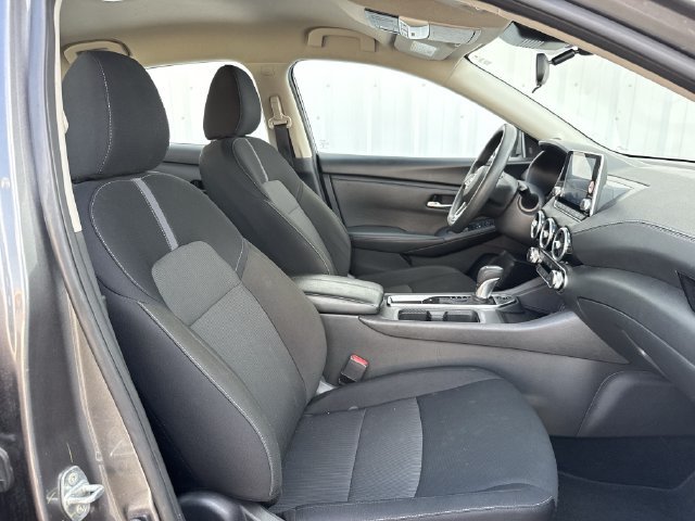 Used 2025 Nissan Sentra SV FWD image 27