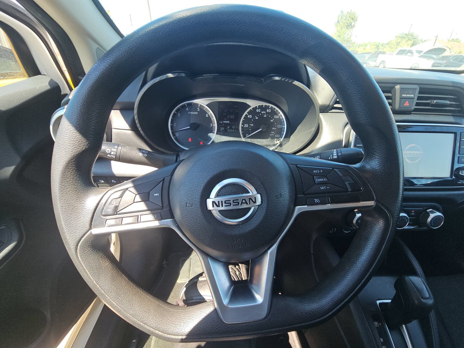 Used 2022 Nissan Versa S FWD image 8