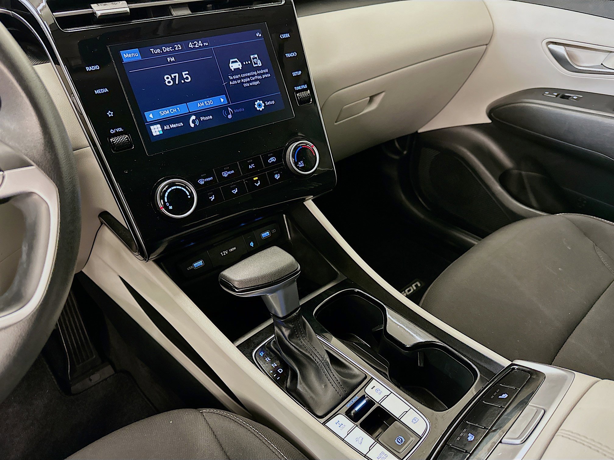 Used 2023 Hyundai Tucson SEL image 25