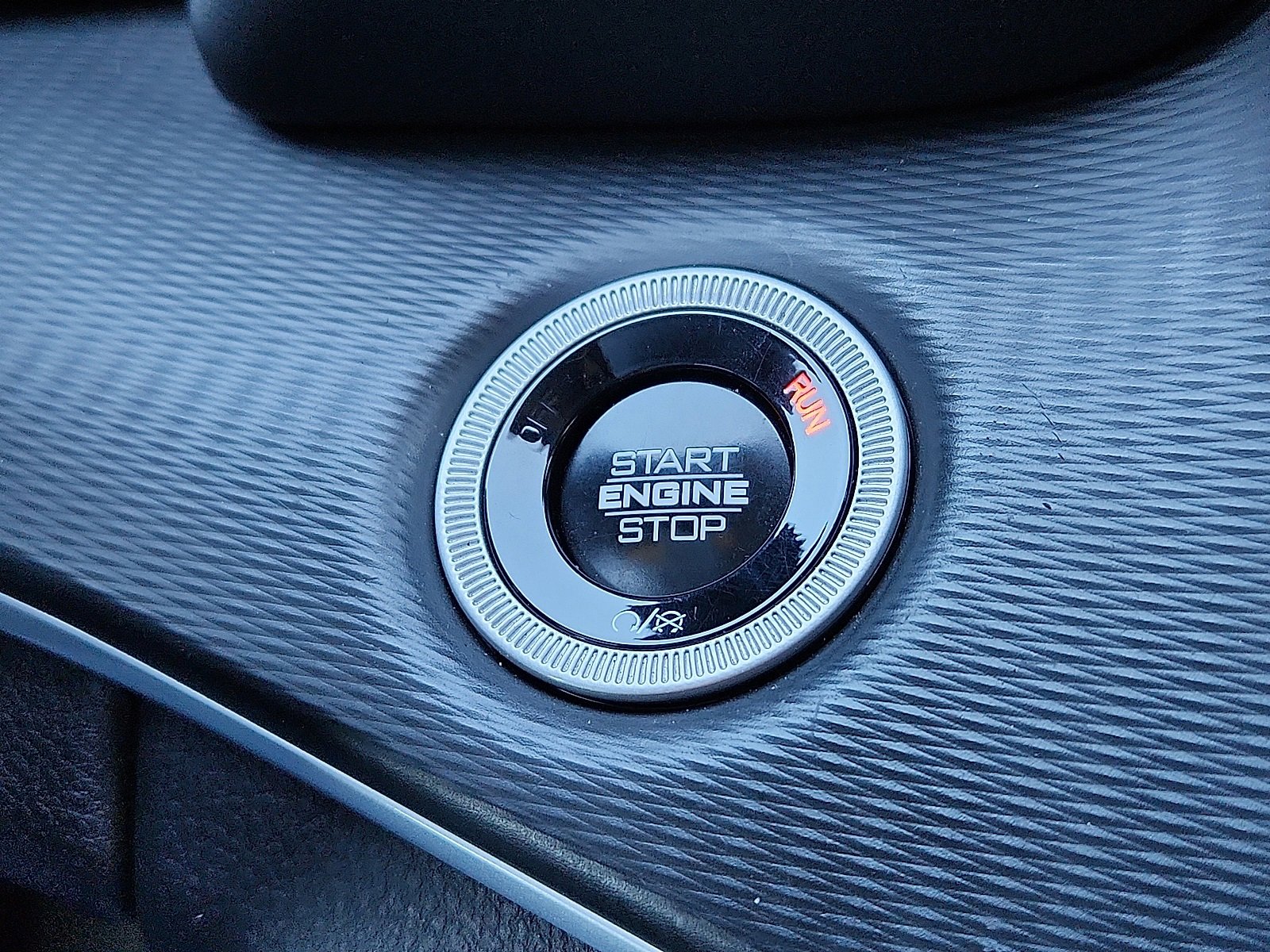 Used 2024 Jeep Grand Cherokee L Laredo image 18